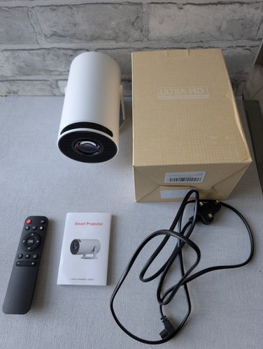 Mini portable projector - 4k, 5g