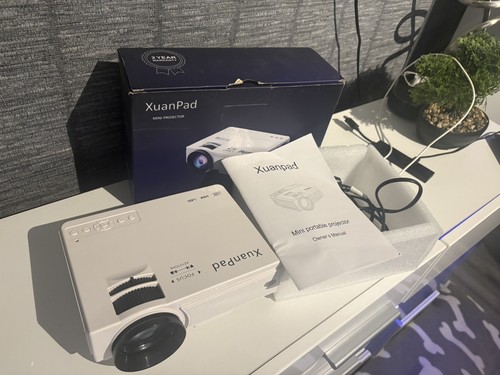 Xuan pad mini - xuan, projector