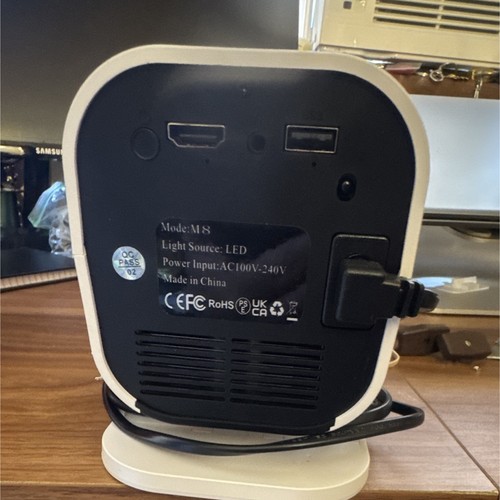 Led mini desktop projector - m8,