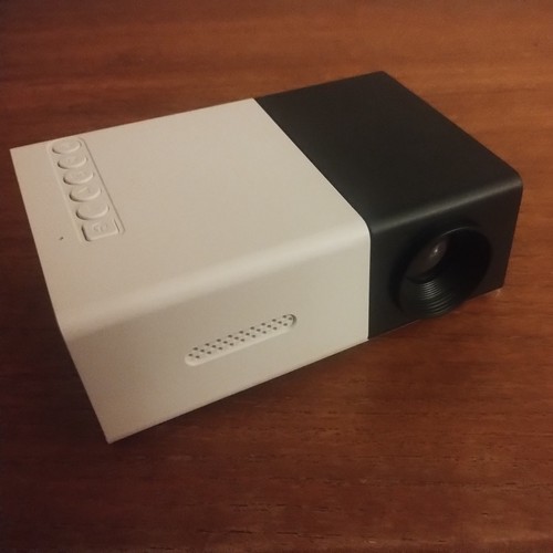 Mini portable multimedia - mini, led